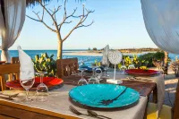Antsanitia Resort - breakfast