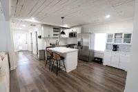 Pet-friendly home walking distance to Downtown Monroe