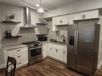 A luxurious getaway in beautiful Buford. - 2-Star