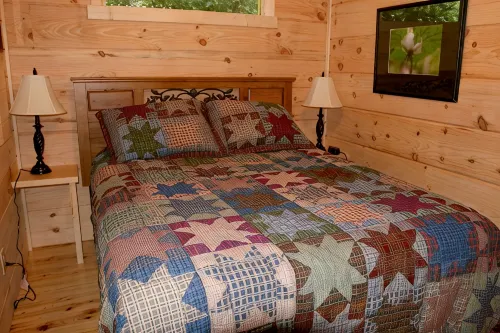 Romantic Cabin at Beautiful Lake Lure! - Alphydda