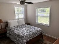 The Gathering Place at Pilgrim Plaza - Pet Friendly & Game Room Sleeps 10 - 4-Star
