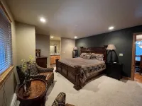 4 Bedroom Ski In/Out Black Eagle Townhome - Bungalows