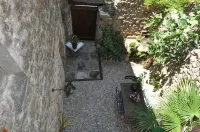 Château de Bessas - Bed and breakfasts