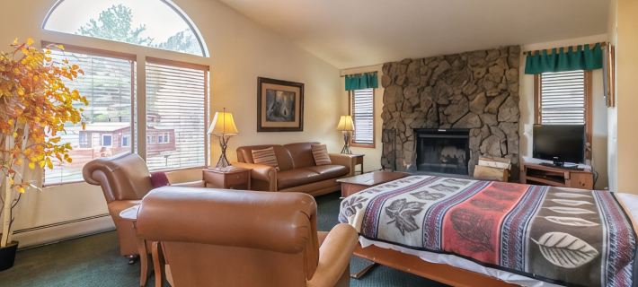 Wildwood Inn Hotels in Estes Park