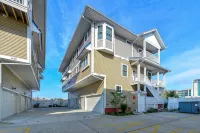 SunburstParadise: Lux TH OceanView Downtown Boardwalk 3Br 3BA with 2 Car Garage - 4-نجوم
