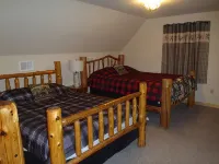 Three Bears Lodge of Saratoga Springs - Homestays