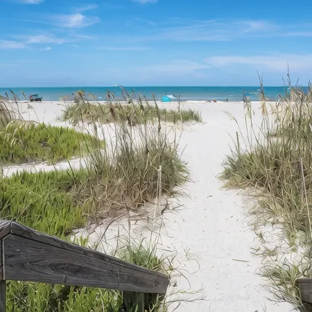 Ocean Oasis: Heated Pool Access, All Beach Extras, Bikes, Surfboards, Putt Putt