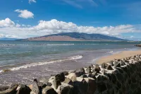 Gorgeous Oceanfront Condo Steps From The Beach, Air Conditioned, Free Wi-Fi - Beach