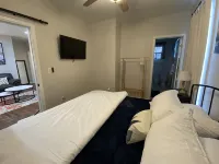 Cozy 3Br Littleton Home: 2Kings + Queen Beds /Pet Friendly/Walkable! - Homestays