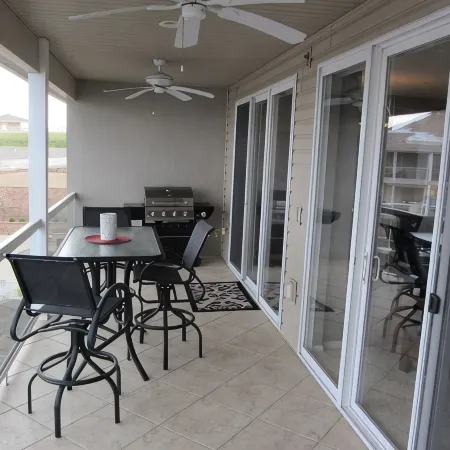 Executive 2 Bedroom Condo. Amazing Lakefront Views. Top Floor. No Stairs.