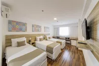 Trade Hotel - parking