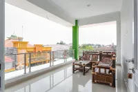 RedDoorz Near Universitas Muhammadiyah Yogyakarta - Pensions