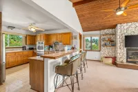 Kauai Hale Luana Affordable 4BR Mountain View House - con vistas a la montaña