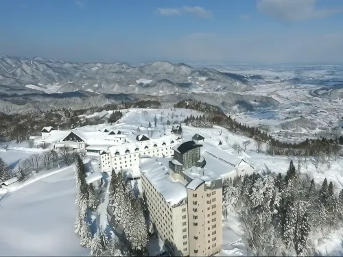 Aomori Winery Hotel - Kaplıcalı