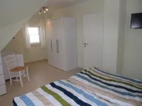 Reetkoje - thatched house with fireplace, sauna, WiFi - between Bodden and Baltic Sea - 3-Star