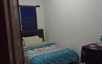 Comfortable Room Near Margocity Depok (P21) - parking