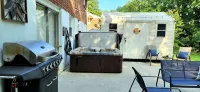 The Bartlett Nook/ HOT TUB/ 3-BEDROOM/ 4 BEDS/ CLOSE TO LU - 3-Star