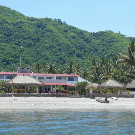 Silver Fern Beach Retreat