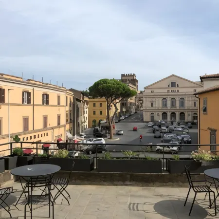 Compasso Suites