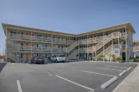 Crystal Sands Motel - モーテル