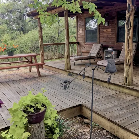 Secluded Ranch Cabin Get Away Between Lost Maples & Garner