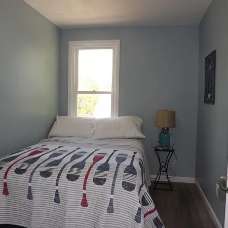 Penthouse Suite in the heart Sylvan Beach Resort