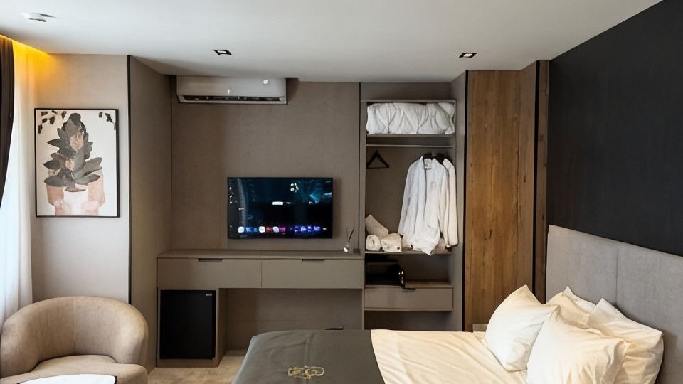 Fron Hotel