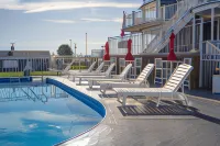 935 Ocean, a Beachside Inn - Beach