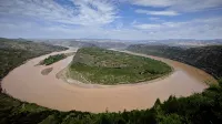 By the River Leisure Cave Homestay - موقف سيارات