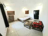 beautiful private room with private toilet - ACI 2000 - 2 звезды