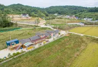 Suncheon Bay Pine Scent Pension - สัตว์เลี้ยง