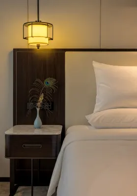 Yingshanhong Hotel - 5-Star