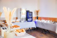 Hôtel Posta Vecchia - breakfast