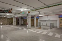 Blissful Suites Porto - parking
