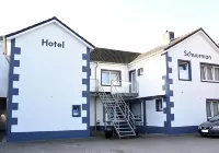 Hotel Schuurman Hotels near Lidl