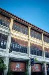 Campbell House Hotels in George Town