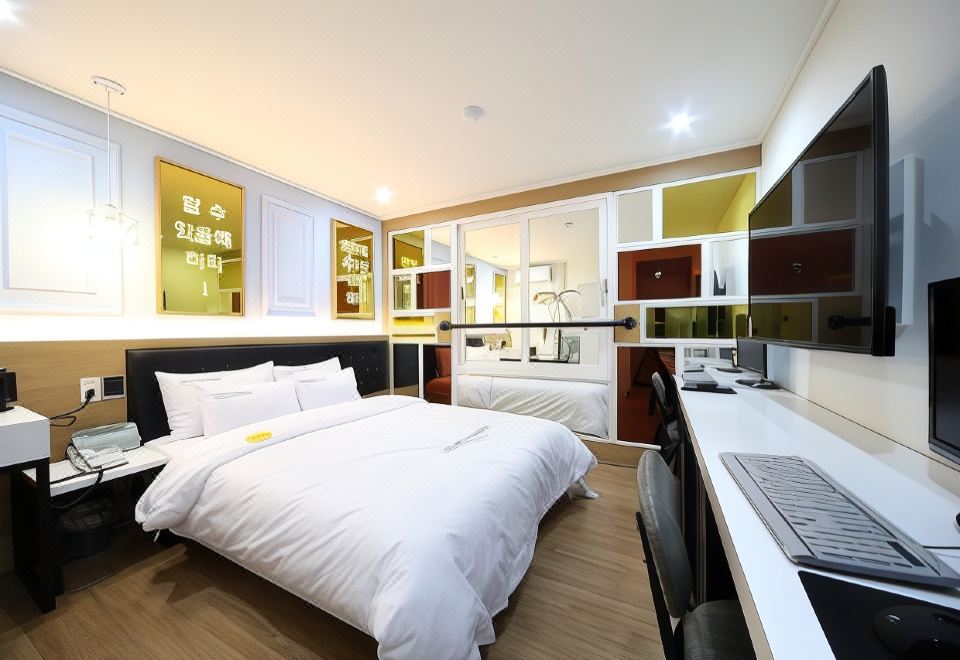 Hotel Yeogiuhtte Gwangju Baek Un - Housity