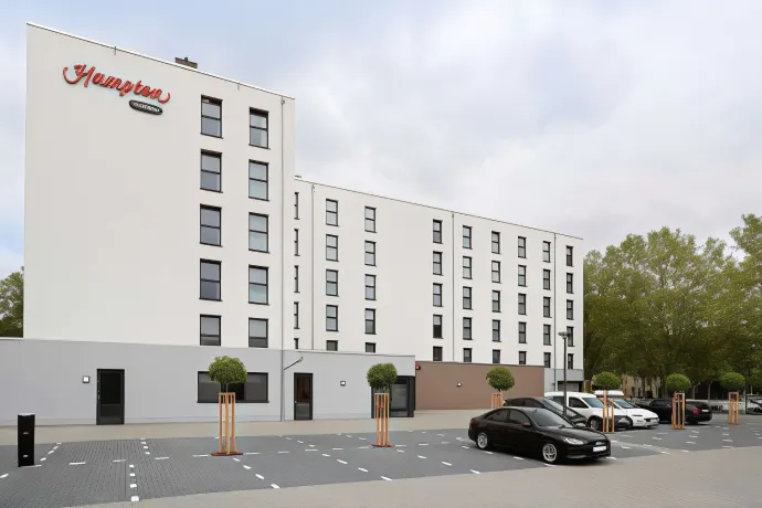 Hampton by Hilton Kaiserslautern Hotels in der Nähe von 