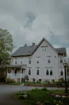 Raritan Inn Hotels in Lebanon Township
