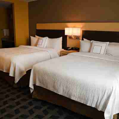 TownePlace Suites Lawrence Downtown Rooms