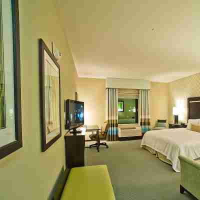 Hampton Inn & Suites Denison Rooms