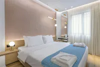 Acropolis Magenta Luxury Suites