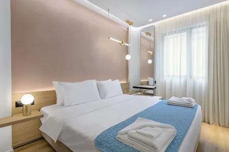 Acropolis Magenta Luxury Suites