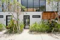 Canggu 2Plex Managed by CPM Bali Hotel dekat Universitas Tabanan ᬉᬦᬶᬧᬾᬃᬲᬶᬢᬲ᭄ ᬢᬩᬦᬦ᭄᭟