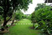 Sor Vorapin Muay Thai Home Hotels in Taling Chan