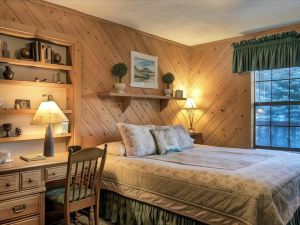 Country Sunshine Bed and Breakfast