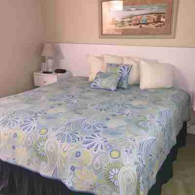 Tuckaway Shores Resort Rooms