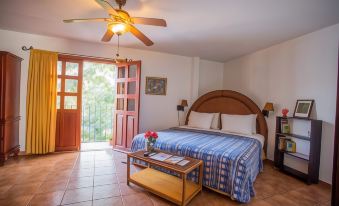 Hotel Don Udos Bed & Breakfast