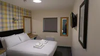 Greenland's Inn Hotels near Bromsgrove Spiritualist Church
