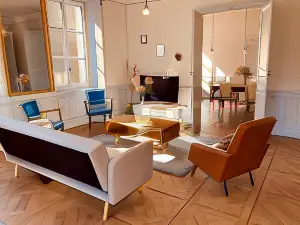 La Villa Louana 1 Appartement 160m2 sobriété,élégance en cœur de Ville